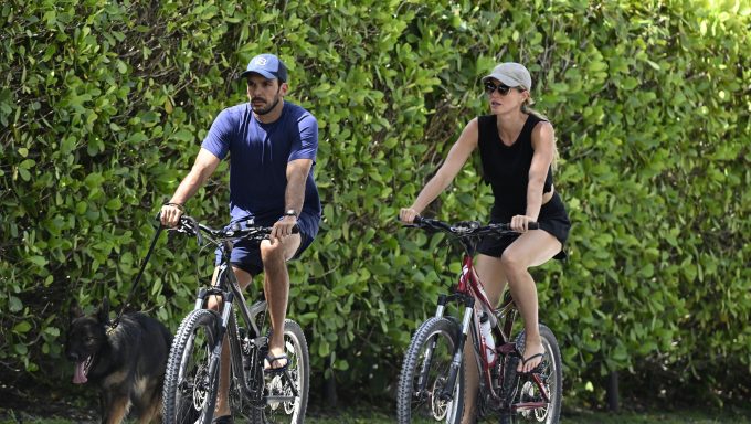 Who Is Joaquim Valente? 5 Things About Gisele Bündchen’s Husband – Hollywood Life