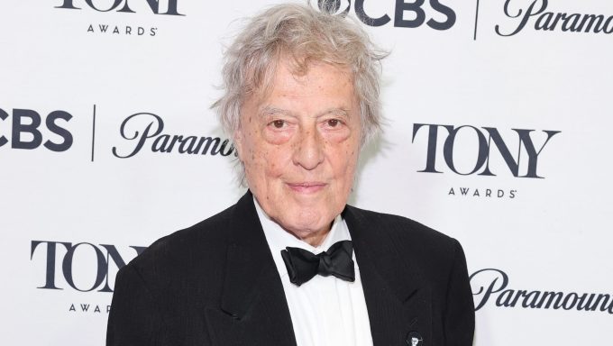Who Was Tom Stoppard? 5 Things About the Late Playwright – Hollywood Life