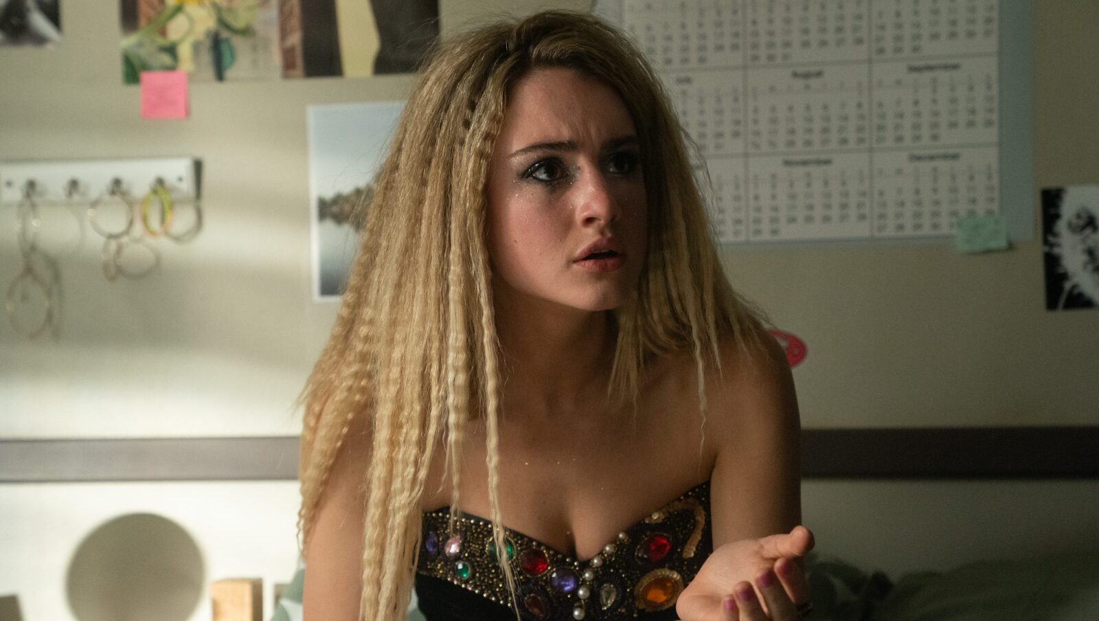 Meet the Actors From the Hulu Series – Hollywood Life