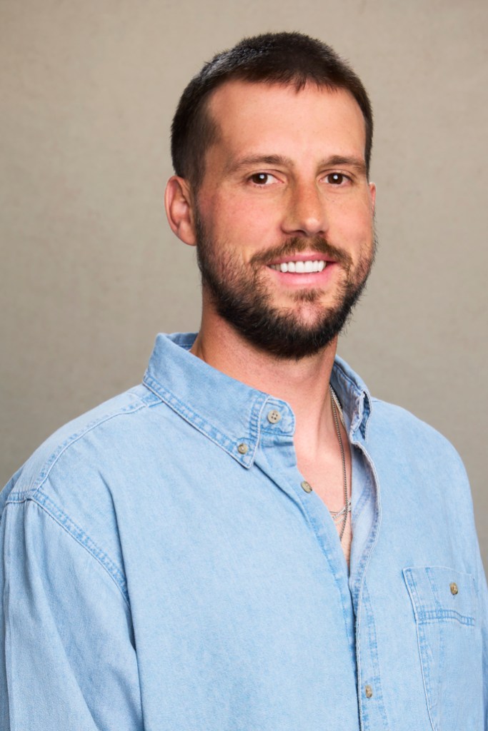 THE BACHELORETTE - ABC's "The Bachelorette" stars Lew. (Disney/Evan Mulling)