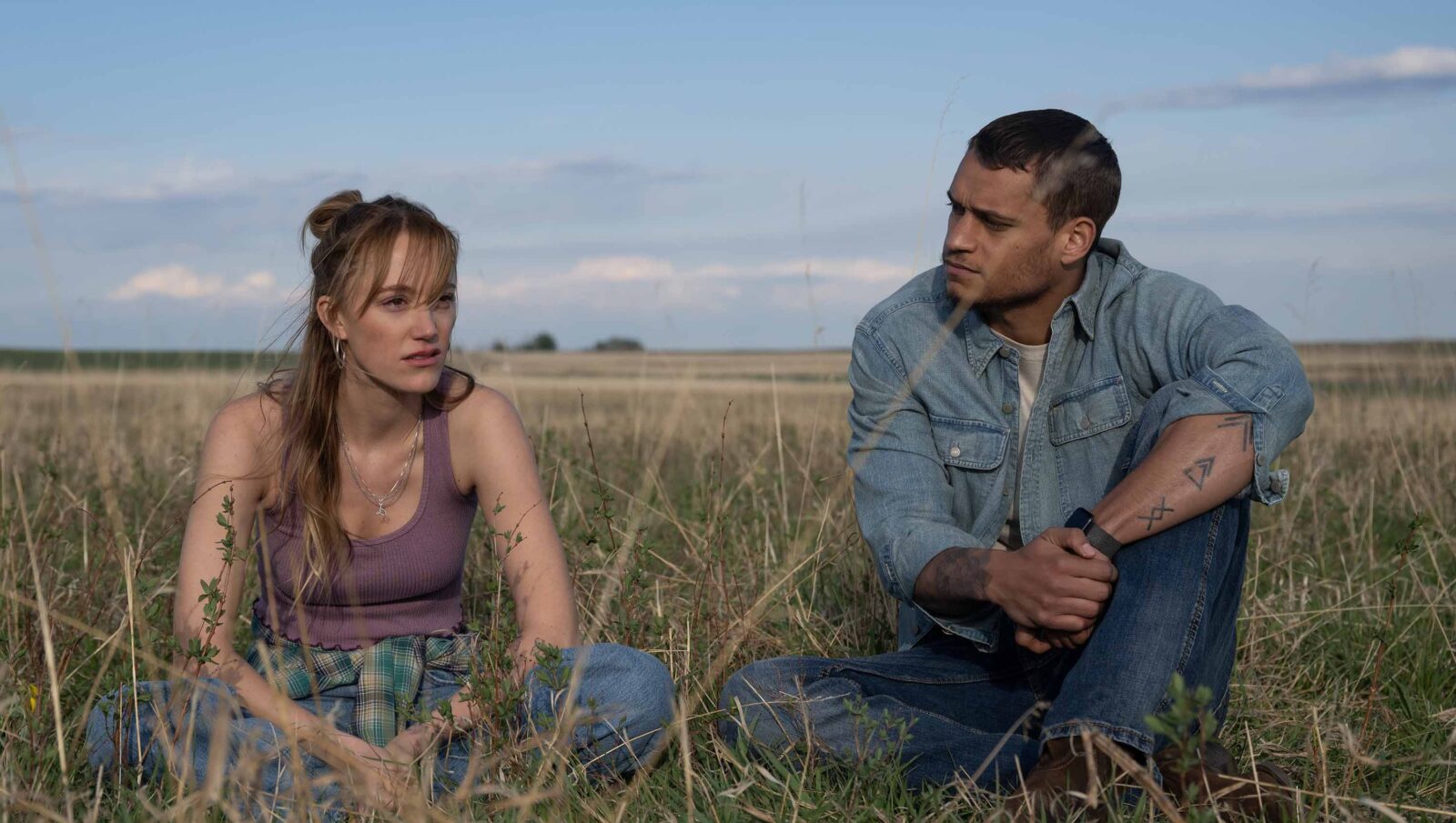 Meet the Cast, See Book Comparison & More – Hollywood Life